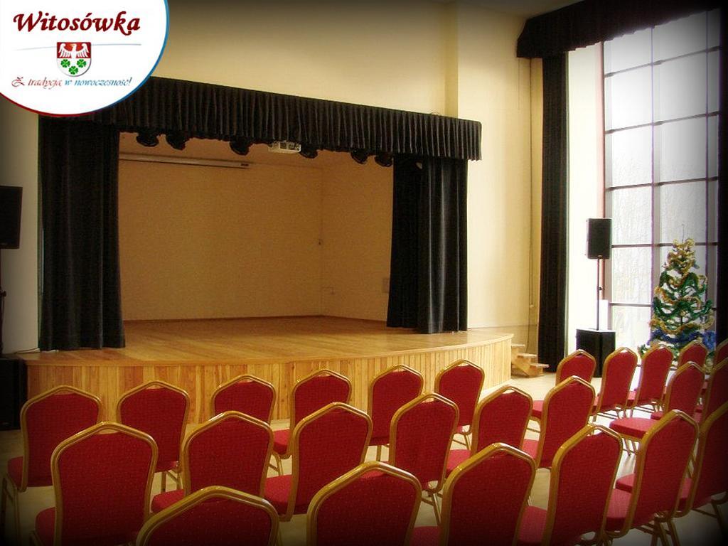 Pokoje Goscinne W Centrum Kultury Wsi Polskiej Wierzchoslawice Екстериор снимка